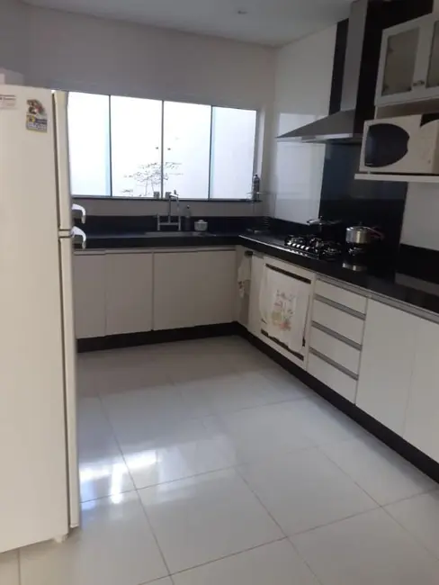 Foto 7 de Casa com 3 quartos à venda, 270m2 em Parque Residencial Jaguari, Americana - SP