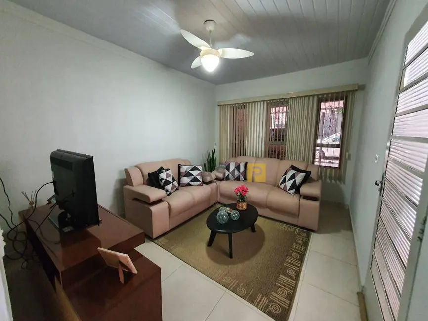 Foto 2 de Casa com 3 quartos à venda, 155m2 em Vila Medon, Americana - SP