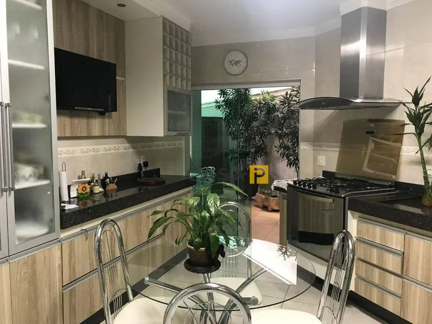 Foto 3 de Casa de Condomínio com 3 quartos à venda, 400m2 em Jardim Residencial Parque da Floresta, Sumare - SP