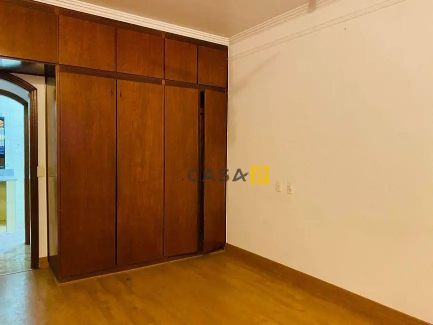 Casa com 5 quartos para alugar, 600m2 em Chácara Machadinho I, Americana - SP - imagem 8 Foto 8 de Casa com 5 quartos para alugar, 600m2 em Chácara Machadinho I, Americana - SP