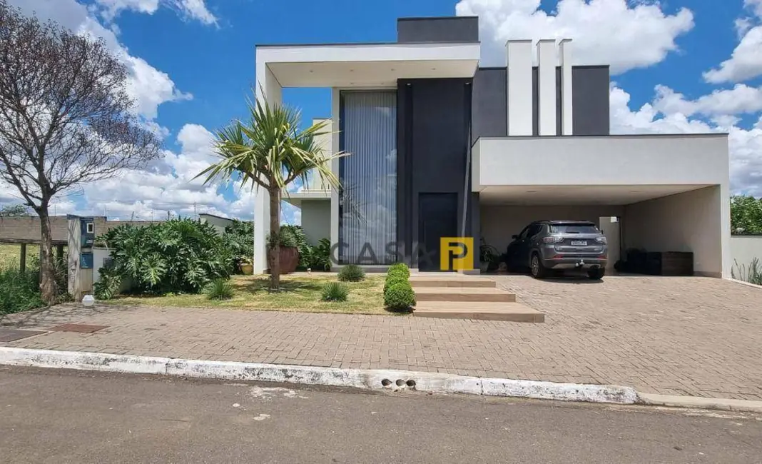 Foto 2 de Casa de Condomínio com 3 quartos à venda, 900m2 em Jardim Santa Lúcia, Americana - SP