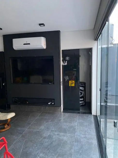 Foto 4 de Casa de Condomínio com 3 quartos à venda, 275m2 em Hortolandia - SP