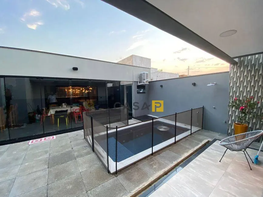 Foto 2 de Casa de Condomínio com 3 quartos à venda, 275m2 em Hortolandia - SP