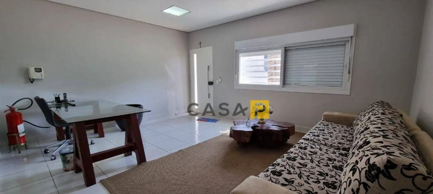 Foto 3 de Casa para alugar, 193m2 em Jardim São Paulo, Americana - SP