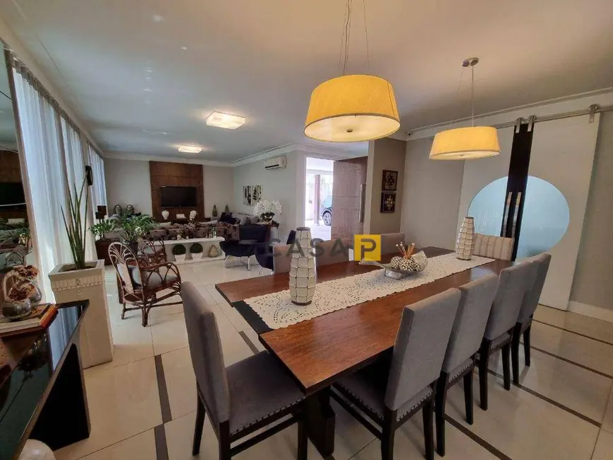 Casa com 3 quartos à venda e para alugar, 450m2 em Vila Pavan, Americana - SP - imagem 6 Foto 6 de Casa com 3 quartos à venda e para alugar, 450m2 em Vila Pavan, Americana - SP