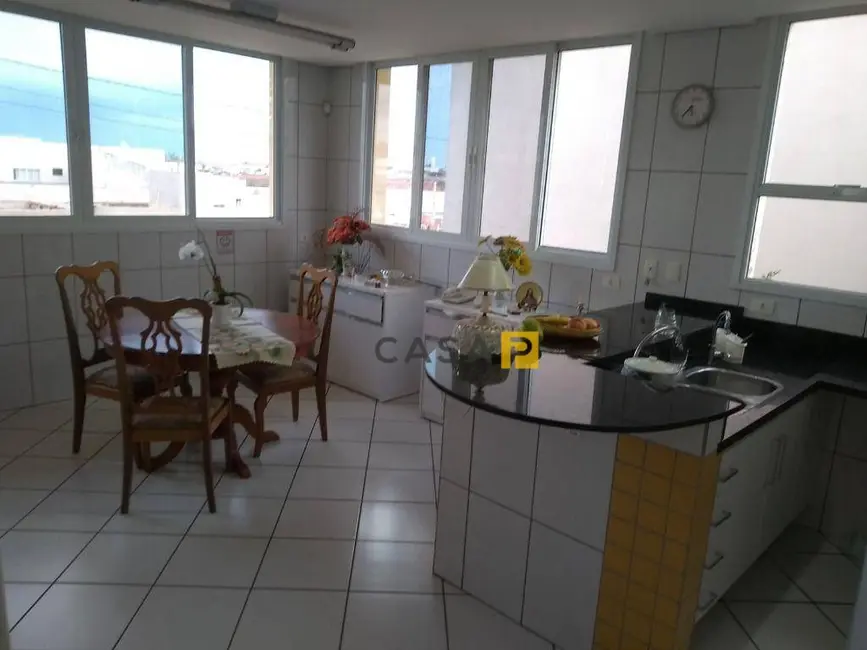 Foto 5 de Casa com 4 quartos à venda, 207m2 em Jardim Boer I, Americana - SP