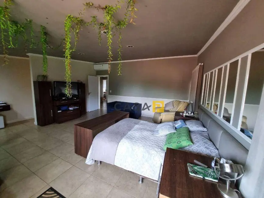 Foto 4 de Chácara com 3 quartos à venda, 1100m2 em Vila Letônia, Nova Odessa - SP