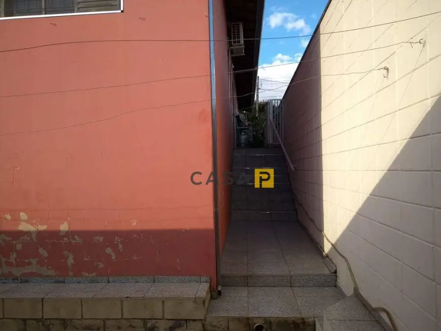 Casa com 3 quartos à venda, 324m2 em Campo Limpo, Americana - SP - imagem 3 Foto 3 de Casa com 3 quartos à venda, 324m2 em Campo Limpo, Americana - SP