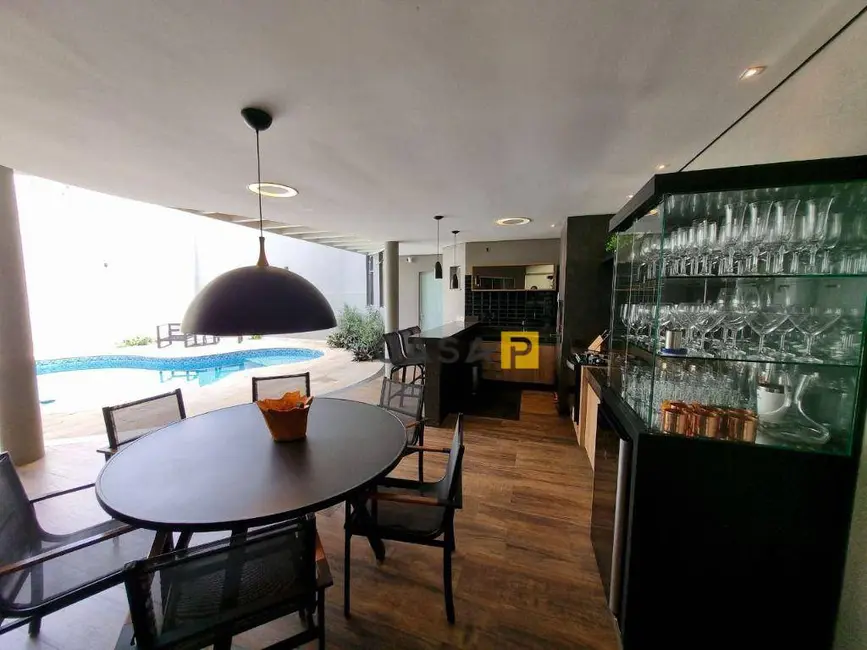 Foto 6 de Casa com 4 quartos à venda, 420m2 em Parque Novo Mundo, Americana - SP