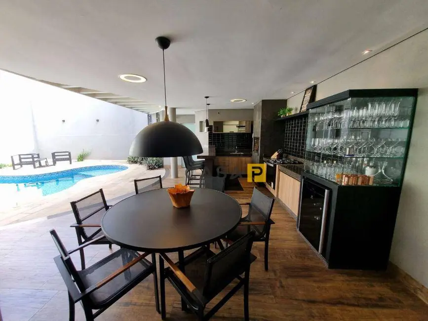 Foto 7 de Casa com 4 quartos à venda, 420m2 em Parque Novo Mundo, Americana - SP