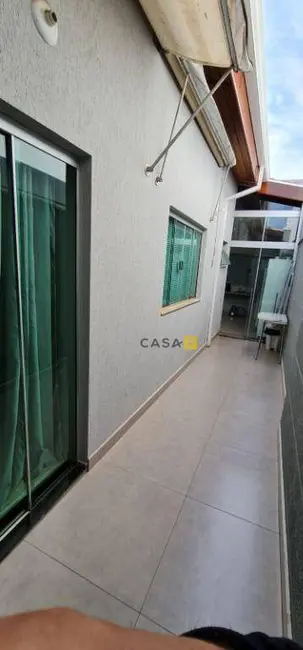 Foto 2 de Casa com 2 quartos à venda, 150m2 em Jardim Guanabara, Americana - SP