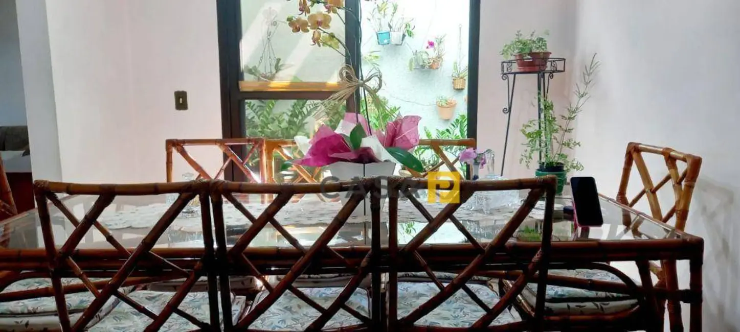 Casa com 3 quartos à venda, 324m2 em Chácara Machadinho II, Americana - SP - imagem 5 Foto 5 de Casa com 3 quartos à venda, 324m2 em Chácara Machadinho II, Americana - SP