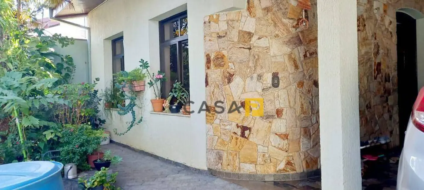 Foto 1 de Casa com 3 quartos à venda, 324m2 em Chácara Machadinho II, Americana - SP