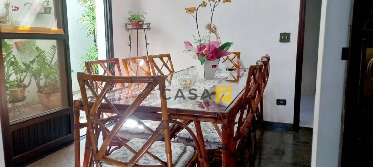 Casa com 3 quartos à venda, 324m2 em Chácara Machadinho II, Americana - SP - imagem 4 Foto 4 de Casa com 3 quartos à venda, 324m2 em Chácara Machadinho II, Americana - SP