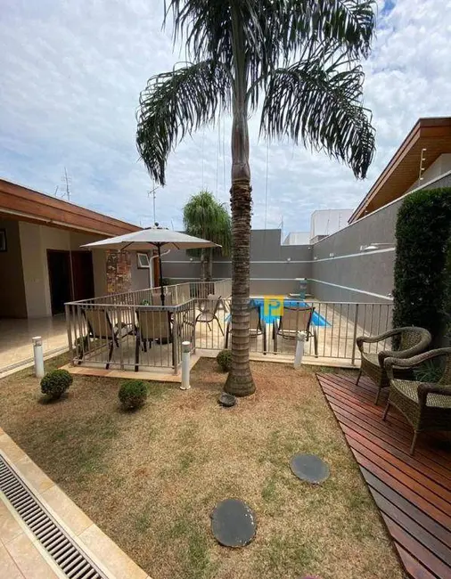 Foto 1 de Casa com 4 quartos à venda, 438m2 em Americana - SP