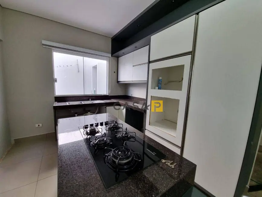 Foto 4 de Casa com 3 quartos à venda, 178m2 em Parque Novo Mundo, Americana - SP