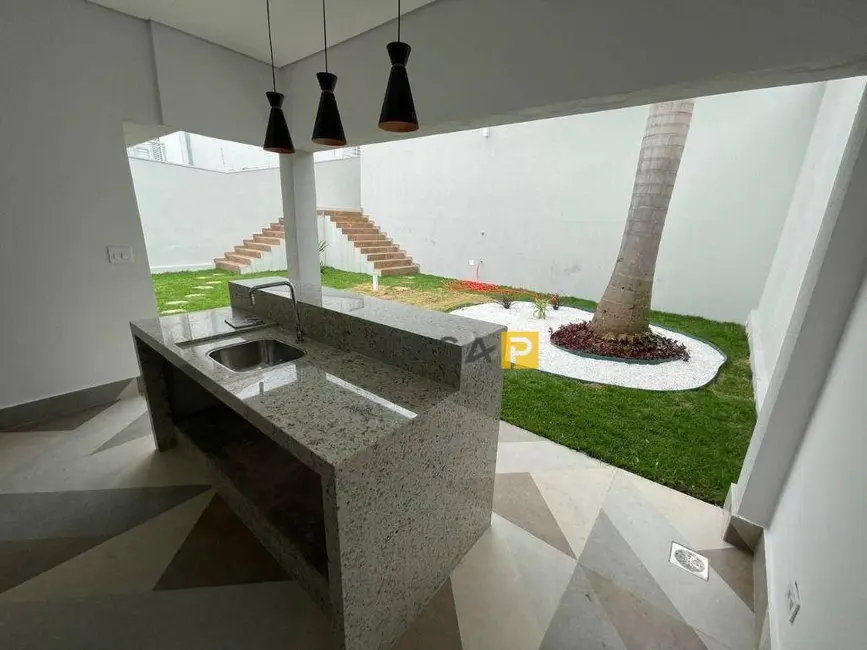 Foto 2 de Casa com 4 quartos à venda, 447m2 em Chácara Machadinho I, Americana - SP