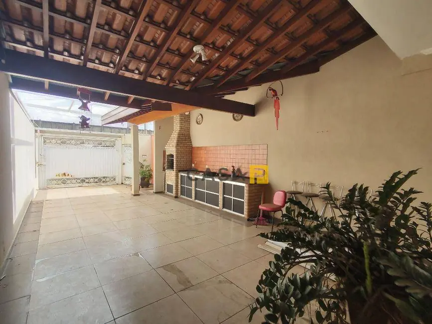 Foto 2 de Casa com 3 quartos à venda, 150m2 em Jardim Paulistano, Americana - SP