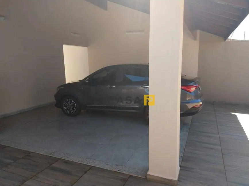 Foto 3 de Casa com 3 quartos à venda, 300m2 em Loteamento Residencial Jardim Jacyra, Americana - SP