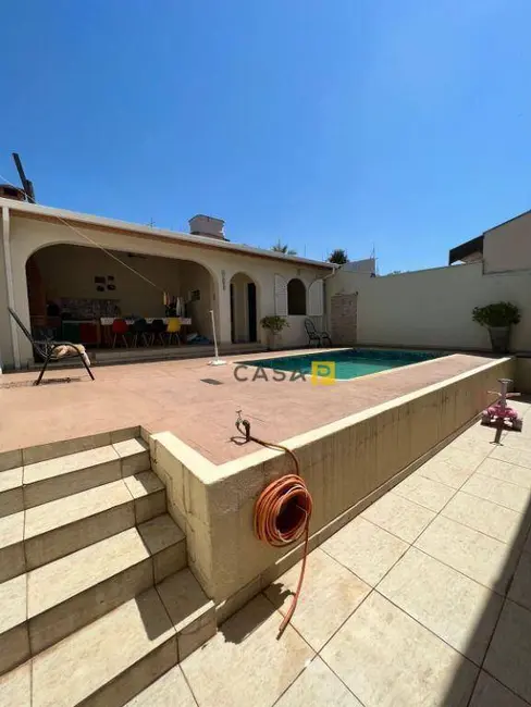 Foto 2 de Casa com 3 quartos à venda, 400m2 em Santo Antônio, Americana - SP