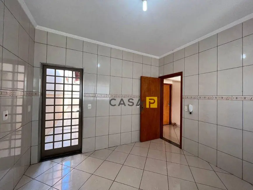Casa com 3 quartos à venda, 220m2 em Jardim Capuava, Nova Odessa - SP - imagem 9 Foto 9 de Casa com 3 quartos à venda, 220m2 em Jardim Capuava, Nova Odessa - SP