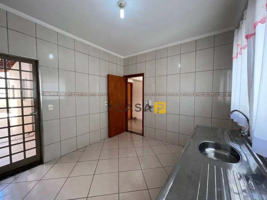Casa com 3 quartos à venda, 220m2 em Jardim Capuava, Nova Odessa - SP - imagem 5 Foto 5 de Casa com 3 quartos à venda, 220m2 em Jardim Capuava, Nova Odessa - SP