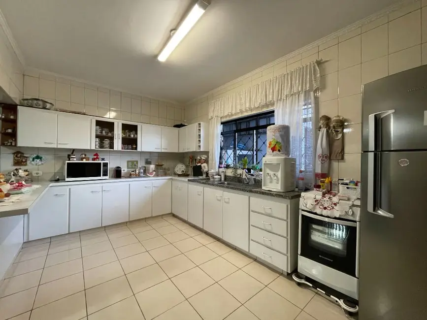 Casa com 3 quartos à venda, 300m2 em Vila Dainese, Americana - SP - imagem 7 Foto 7 de Casa com 3 quartos à venda, 300m2 em Vila Dainese, Americana - SP