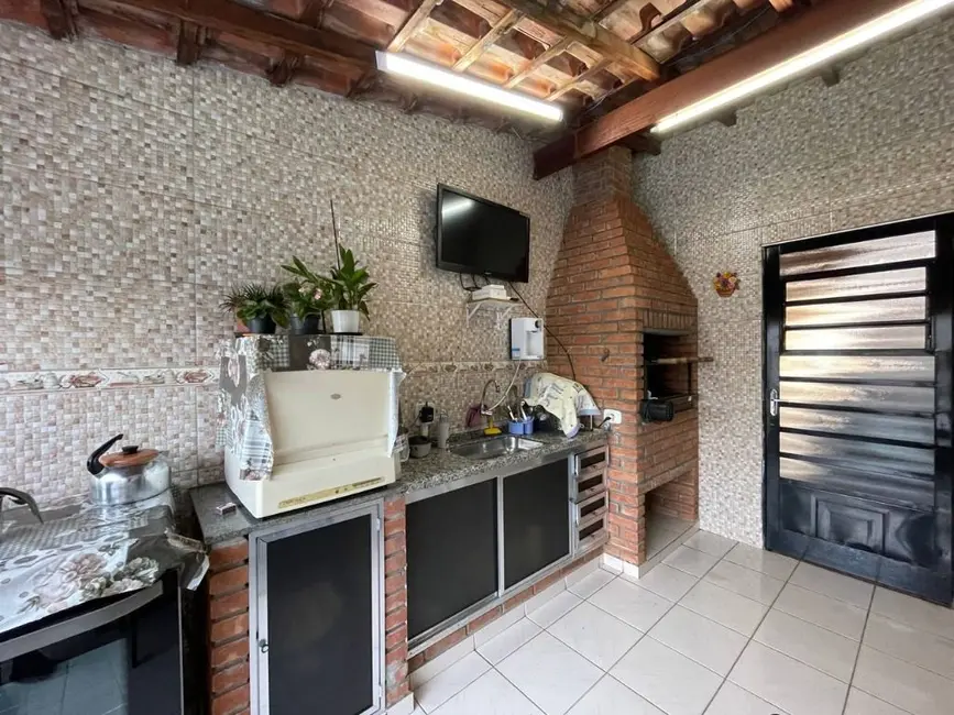 Casa com 3 quartos à venda, 300m2 em Vila Dainese, Americana - SP - imagem 6 Foto 6 de Casa com 3 quartos à venda, 300m2 em Vila Dainese, Americana - SP