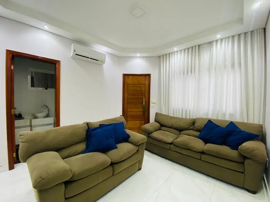 Foto 4 de Casa com 3 quartos à venda, 180m2 em Parque Novo Mundo, Americana - SP