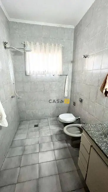 Foto 6 de Casa com 3 quartos à venda, 420m2 em Parque Universitário, Americana - SP