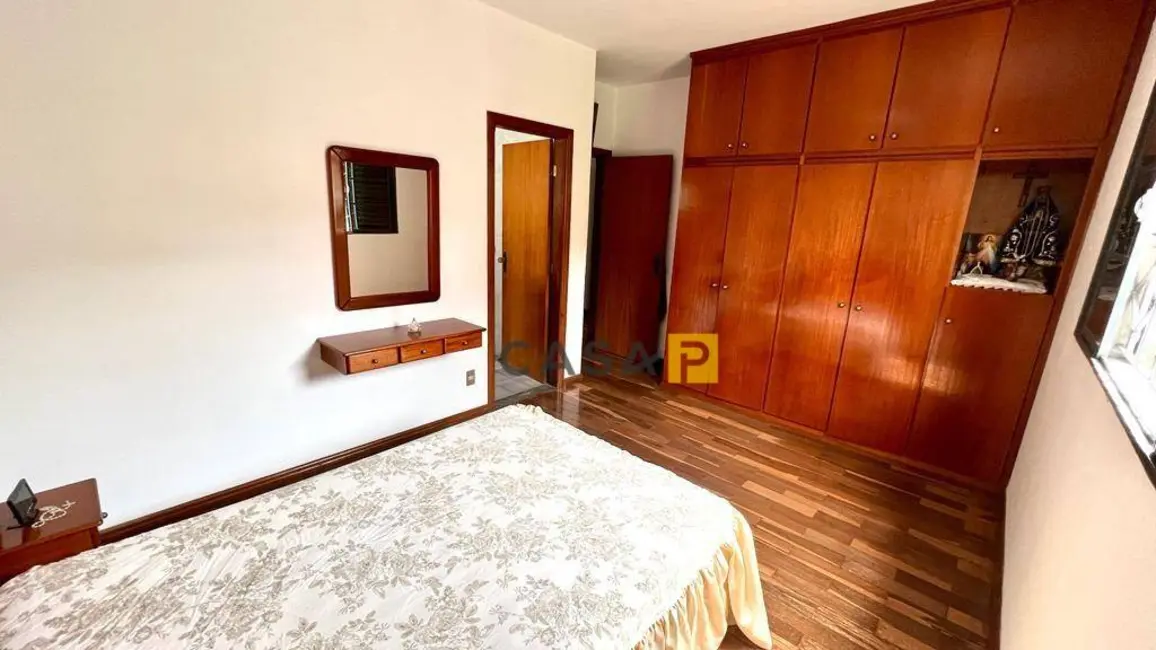 Foto 4 de Casa com 3 quartos à venda, 420m2 em Parque Universitário, Americana - SP