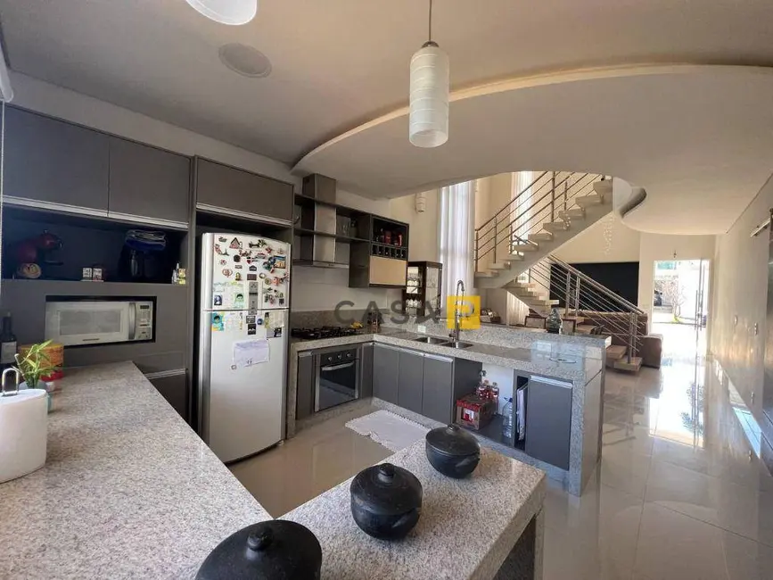 Foto 9 de Casa de Condomínio com 4 quartos à venda, 300m2 em Residencial Imigrantes, Nova Odessa - SP