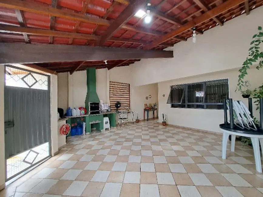 Foto 4 de Casa com 2 quartos à venda, 150m2 em Parque Residencial Jaguari, Americana - SP
