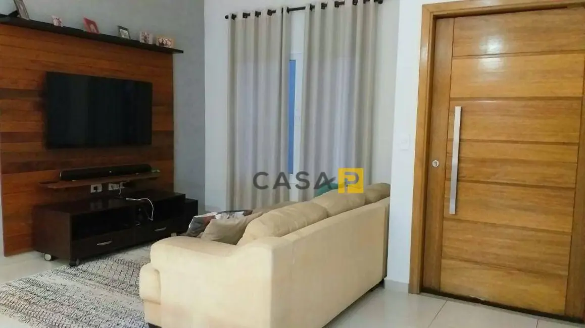Casa com 3 quartos à venda, 300m2 em Jardim Maria Helena, Nova Odessa - SP - imagem 4 Foto 4 de Casa com 3 quartos à venda, 300m2 em Jardim Maria Helena, Nova Odessa - SP