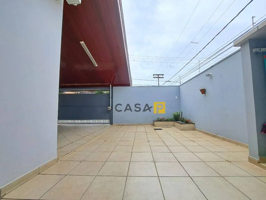 Foto 2 de Casa com 3 quartos à venda, 210m2 em Vila Cordenonsi, Americana - SP