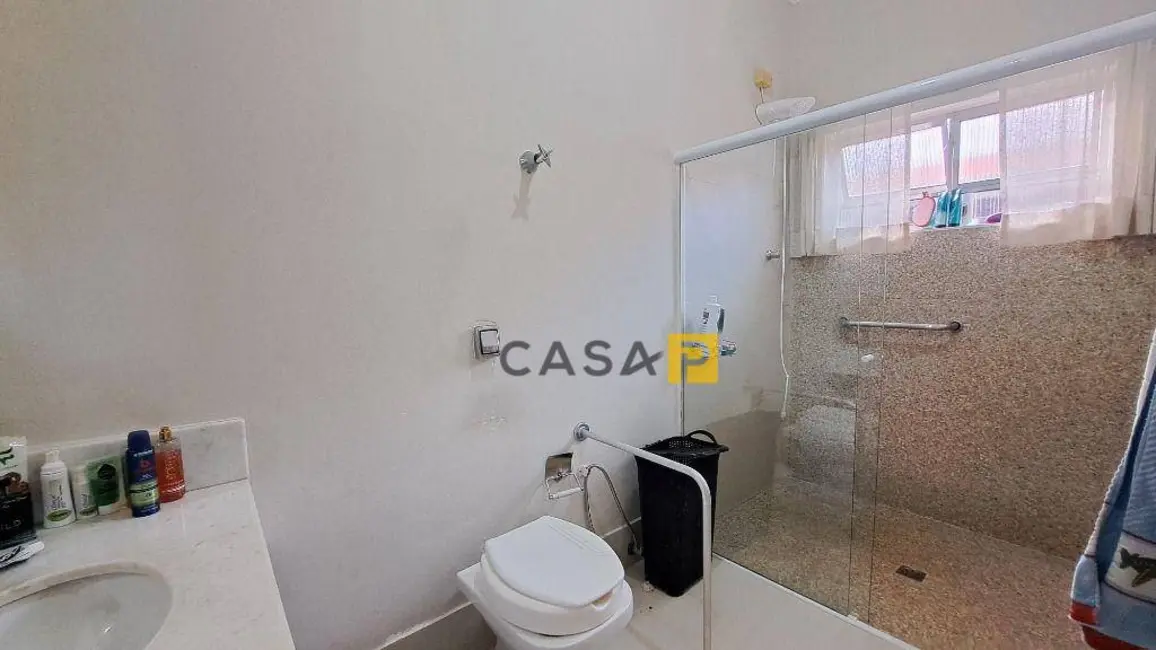 Casa com 6 quartos para alugar, 750m2 em Vila Santa Maria, Americana - SP - imagem 3 Foto 3 de Casa com 6 quartos para alugar, 750m2 em Vila Santa Maria, Americana - SP
