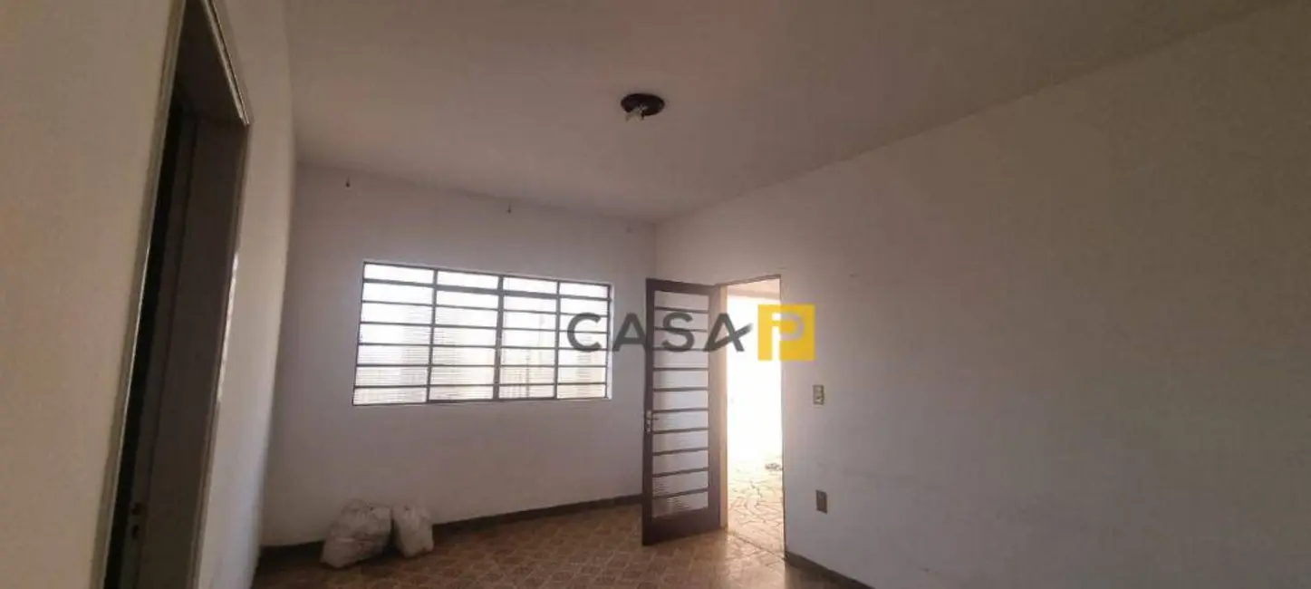 Casa com 2 quartos à venda, 363m2 em Cariobinha, Americana - SP - imagem 8 Foto 8 de Casa com 2 quartos à venda, 363m2 em Cariobinha, Americana - SP