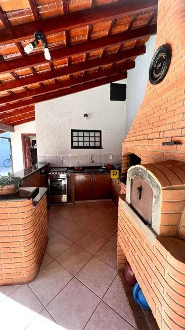 Foto 5 de Casa com 2 quartos à venda, 1000m2 em Vale das Paineiras, Americana - SP