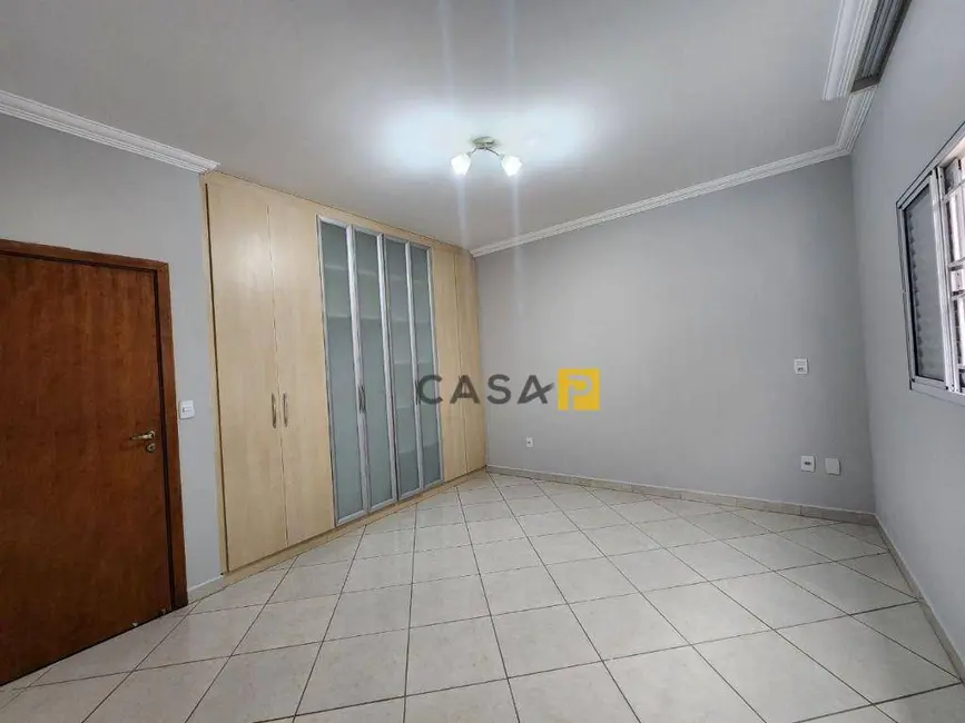 Foto 2 de Casa com 4 quartos à venda, 250m2 em Jardim Marajoara, Nova Odessa - SP