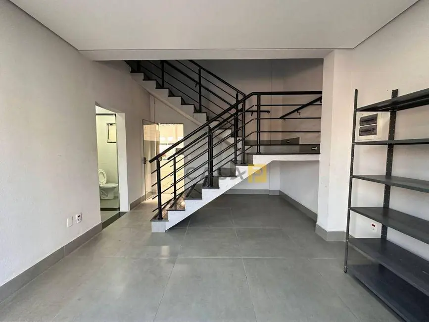 Armazém / Galpão à venda e para alugar, 1307m2 em Jardim Industrial Dante Siani, Nova Odessa - SP - imagem 9 Foto 9 de Armazém / Galpão à venda e para alugar, 1307m2 em Jardim Industrial Dante Siani, Nova Odessa - SP