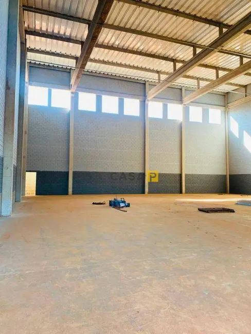 Armazém / Galpão para alugar, 870m2 em Parque Emília, Sumare - SP - imagem 5 Foto 5 de Armazém / Galpão para alugar, 870m2 em Parque Emília, Sumare - SP