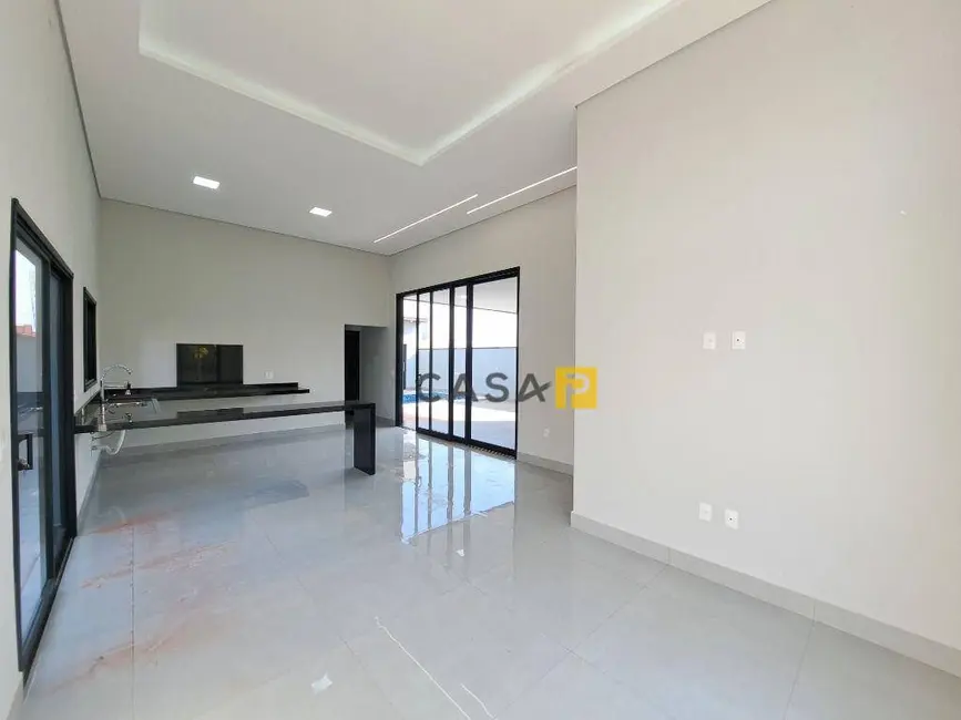 Foto 3 de Casa de Condomínio com 3 quartos à venda, 300m2 em Estância Hípica, Nova Odessa - SP