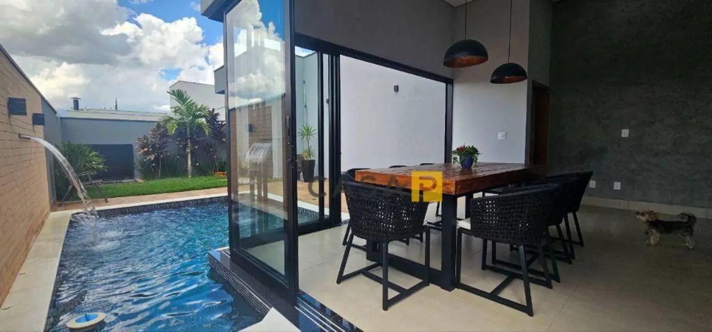 Casa de Condomínio com 3 quartos à venda, 300m2 em Nova Odessa - SP - imagem 1 Foto 1 de Casa de Condomínio com 3 quartos à venda, 300m2 em Nova Odessa - SP