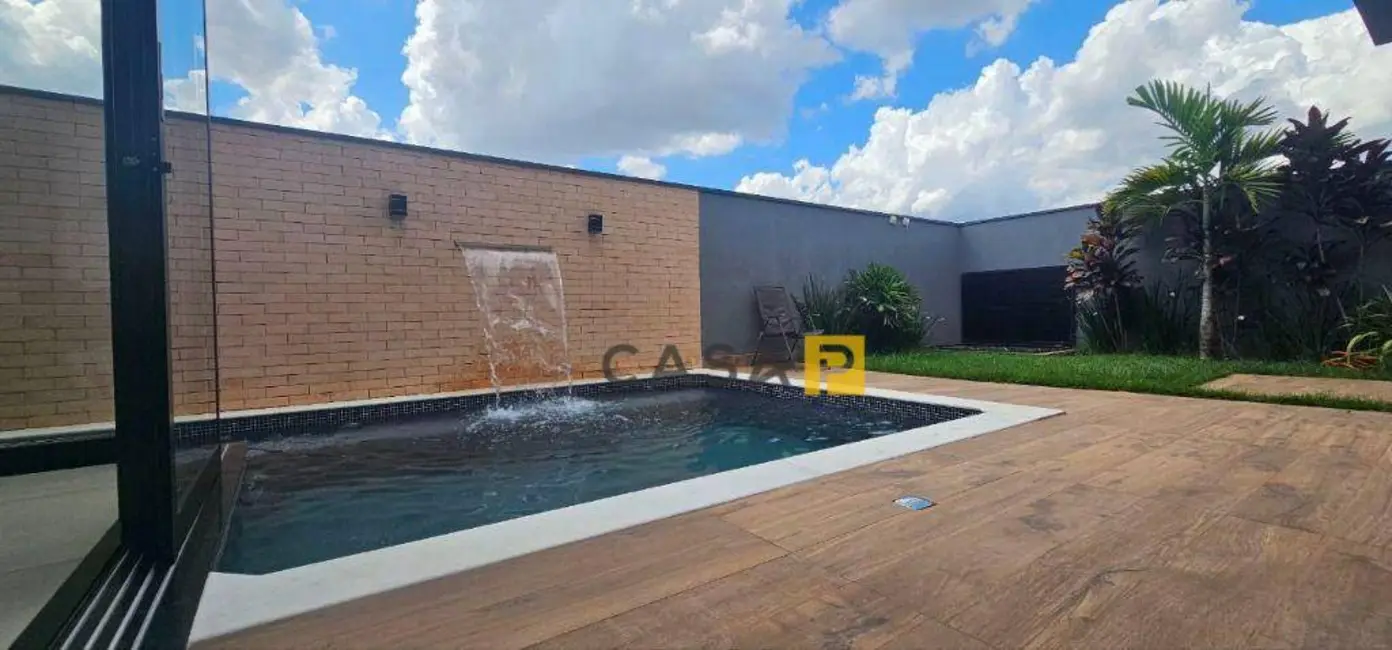 Casa de Condomínio com 3 quartos à venda, 300m2 em Nova Odessa - SP - imagem 2 Foto 2 de Casa de Condomínio com 3 quartos à venda, 300m2 em Nova Odessa - SP