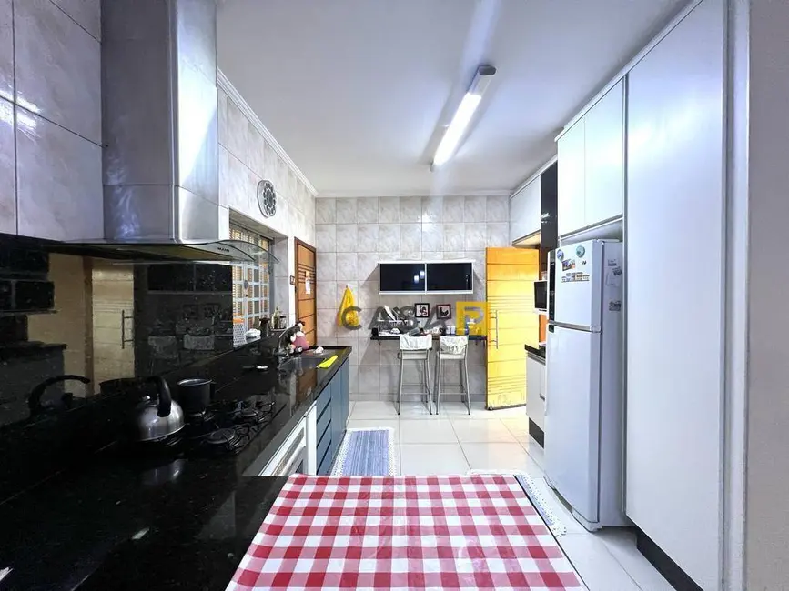 Foto 7 de Casa com 3 quartos à venda, 170m2 em Jardim Paulistano, Americana - SP