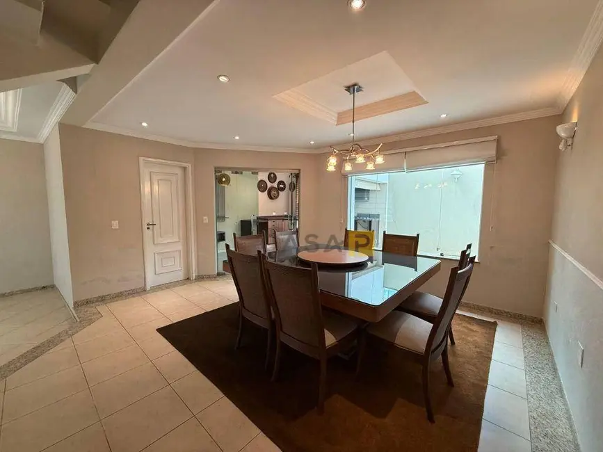 Foto 1 de Casa com 3 quartos à venda e para alugar, 215m2 em Vila Santa Maria, Americana - SP