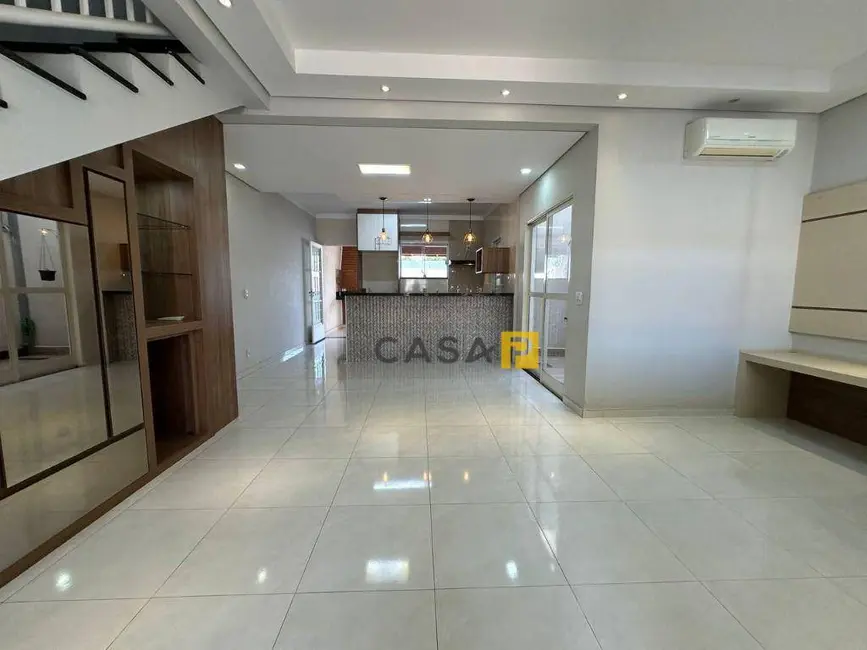 Casa com 3 quartos para alugar, 150m2 em Werner Plaas, Americana - SP - imagem 2 Foto 2 de Casa com 3 quartos para alugar, 150m2 em Werner Plaas, Americana - SP