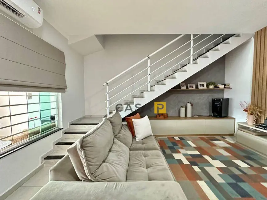 Foto 3 de Casa com 3 quartos à venda, 180m2 em Vila Santa Maria, Americana - SP