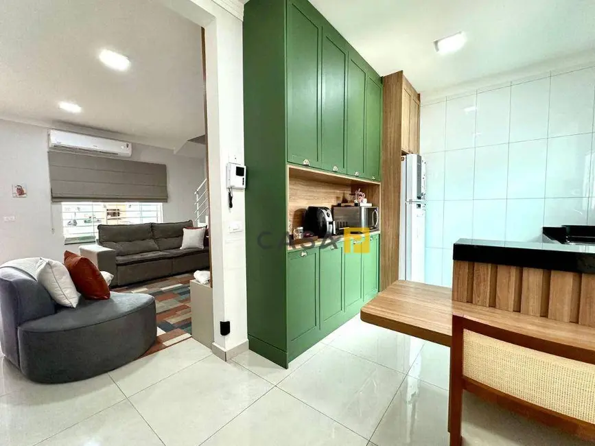 Foto 4 de Casa com 3 quartos à venda, 180m2 em Vila Santa Maria, Americana - SP