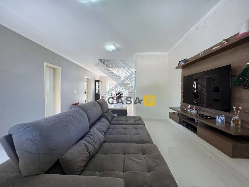 Foto 3 de Casa de Condomínio com 3 quartos à venda, 360m2 em Jardim Imperador, Americana - SP